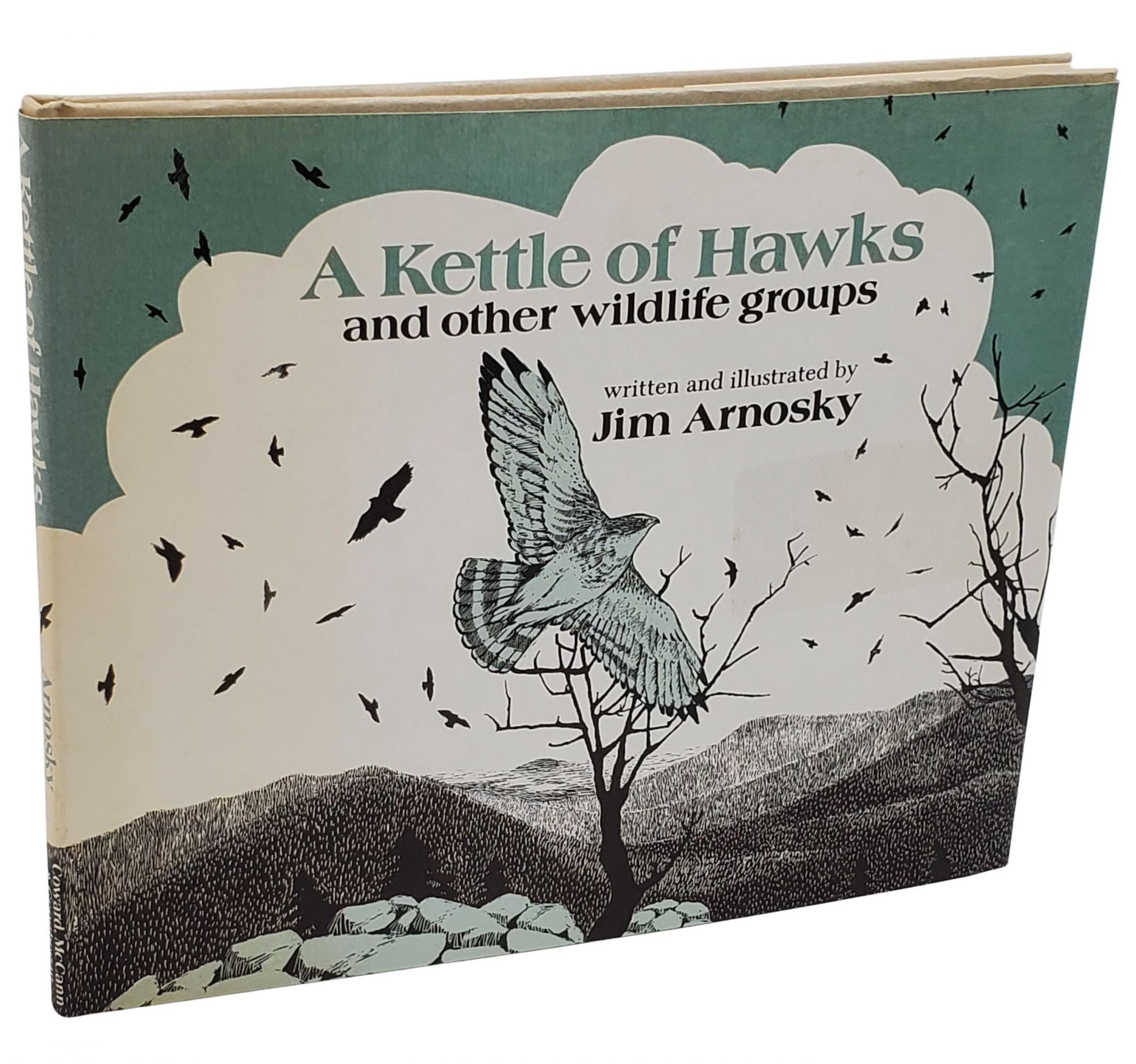 [Book #29702] A KETTLE OF HAWKS AND OTHER WILDLIFE GROUPS. Jim Arnosky.
